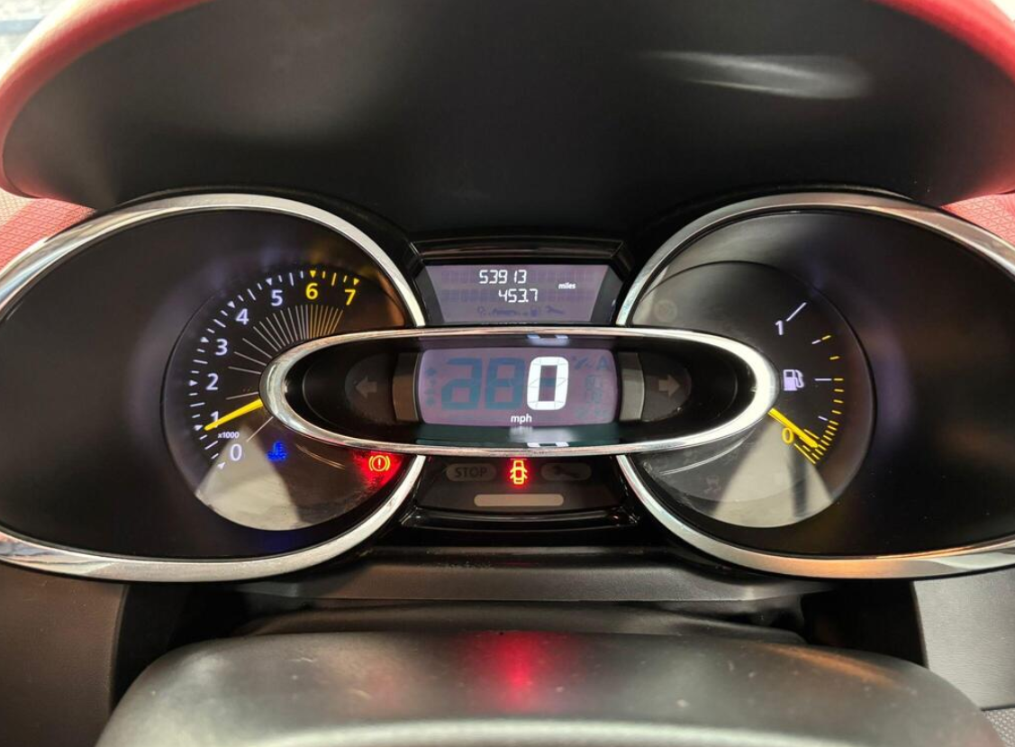 Renault Clio 0.9 TCe Dynamique S MediaNav Euro 5 - Image 6